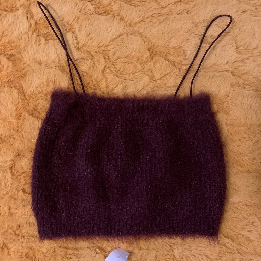 Fuzzy ZARA Crop-top